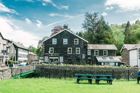 Ullswater House