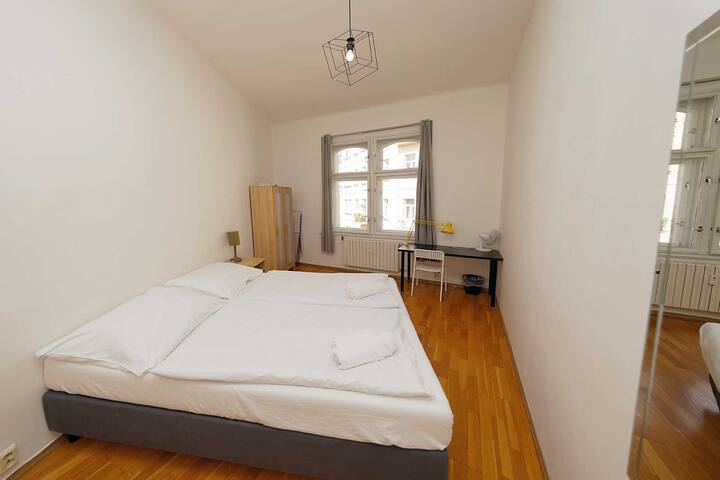 Loft Apartment Na Kozacce left gallery image 5