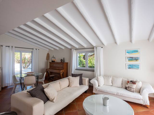 Casa Guincho | Private Saltwater Pool | Ocean View gallery image 5