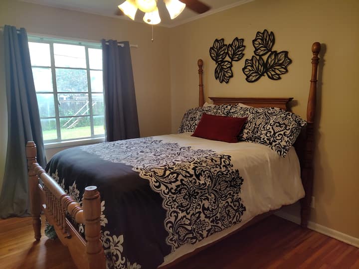 საძინებელი 1