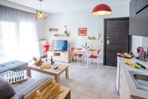 Successful Airbnb property: Sun & Sea Luxury Apartment in Δήμος Παγγαίου