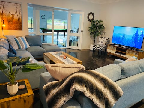 Successful Airbnb property: Family Resort Comfort & Tranquility - Dog Friendly in Inverloch