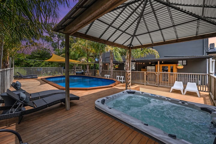 Family Resort Comfort & Tranquility - Dog Friendly