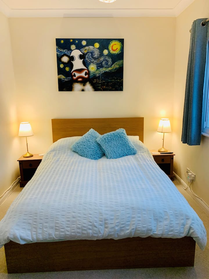 Windsor, private annex. Great tourist spot. Flats for Rent in Windsor