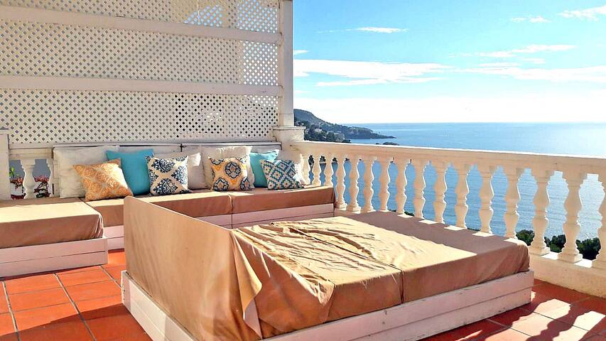 Beautiful villa sea view 300mt from the beach gallery image 5