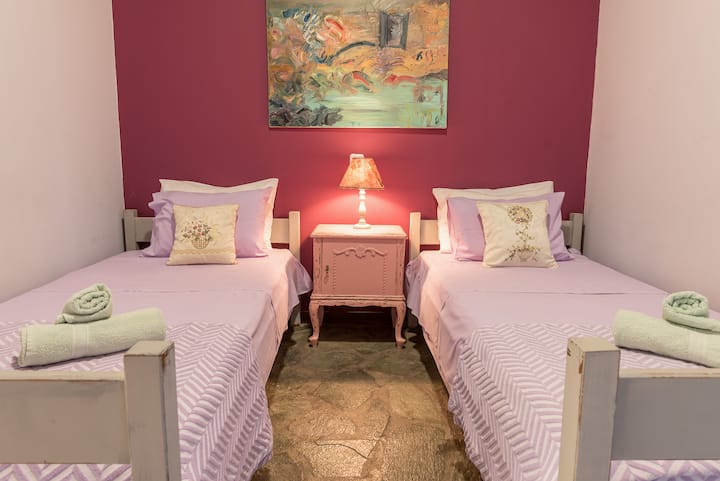 chambre 2 de la maison principale