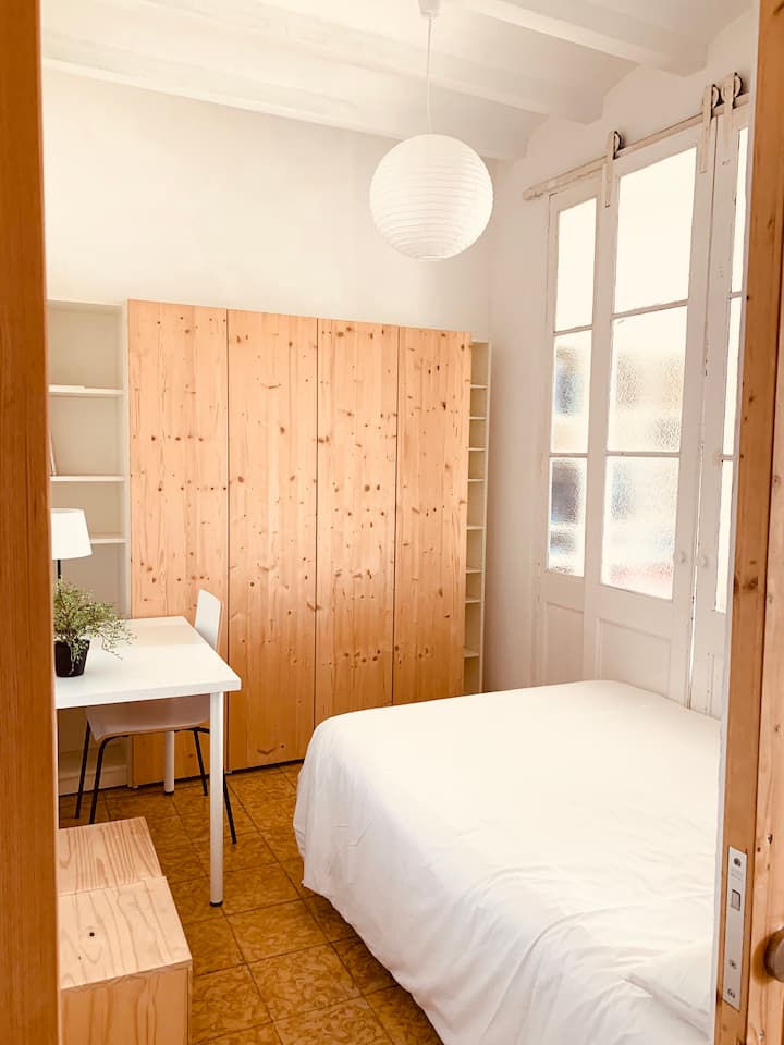 E1_bedroom bedroom 1