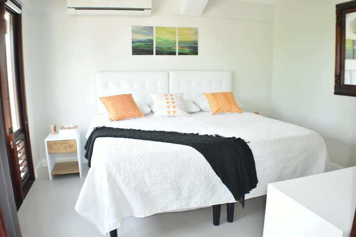 Master bedroom 3.