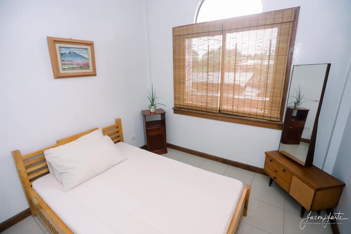 Room 201:
- 1 double size bed
- can put extra 1 mattress
- with air-conditioning
- shared bathroom at 2F
- Maximum capacity: 3pax