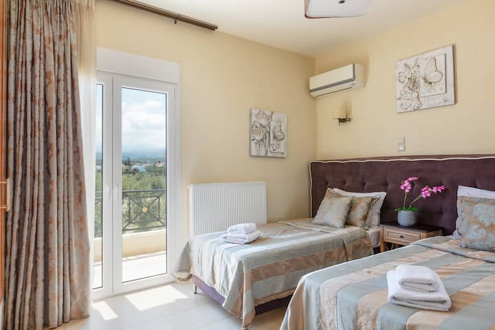 استيقظ على مناظر خلابة مباشرة من غرفة نومك.