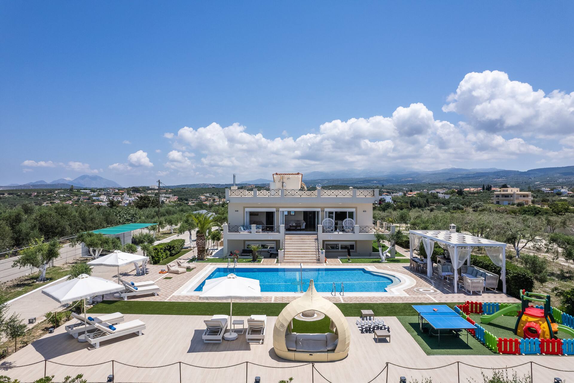 Sunset & Privacy: 100m² Pool & Heated Indoor Pool — foto 4