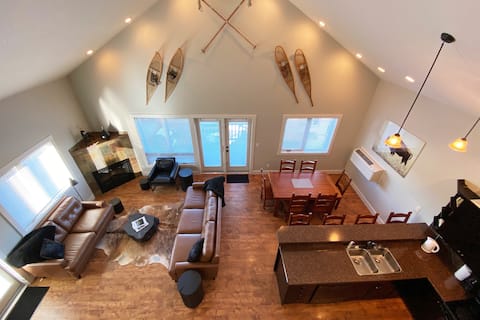 Large Condo Mountain View (5 bed/Sleeps 11)