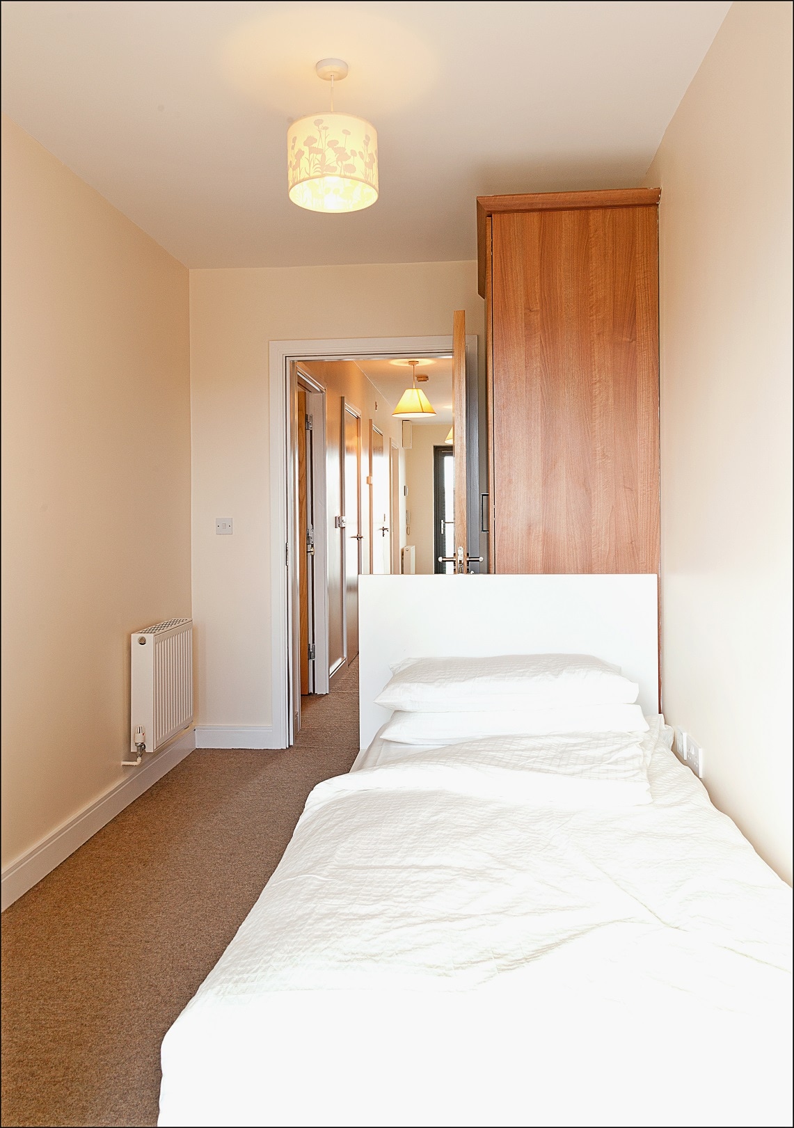 Подобна единична спалня