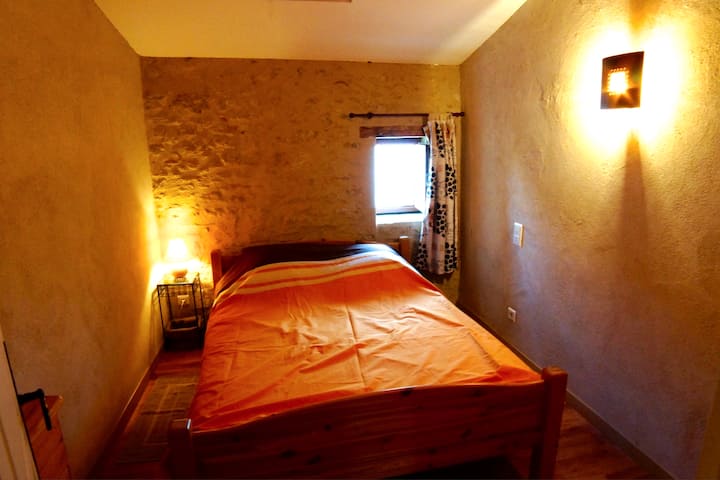 Стая „Савейн“ с 1 двойно легло.