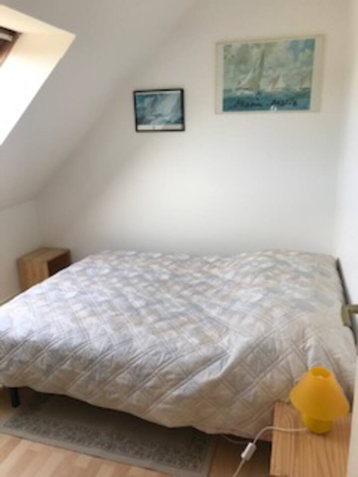 ห้องนอน 3 ชั้นบนเตียงคู่