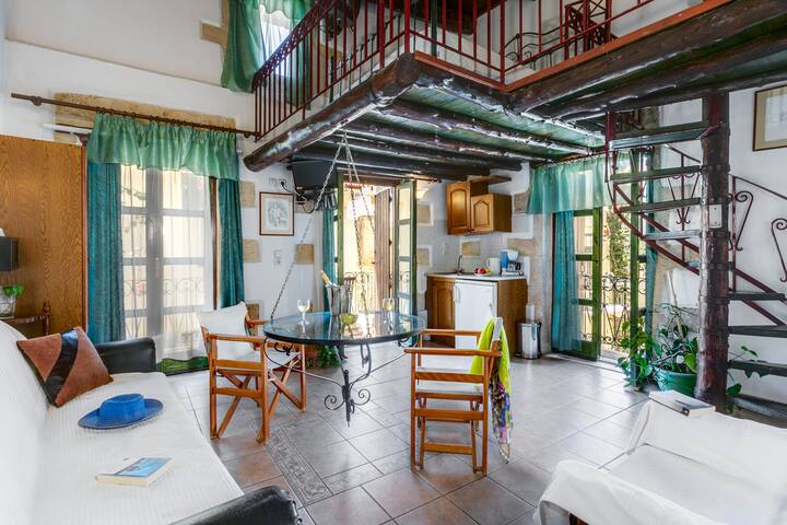 TOURIST ENTERPRISES managed Airbnb listing 3