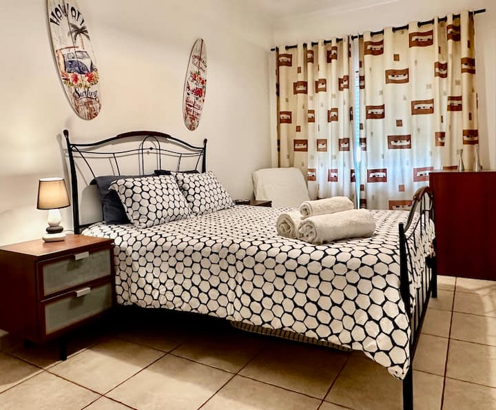 غرفة النوم 2