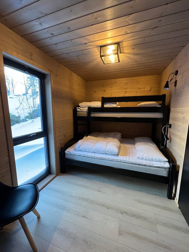 Soverom 3: Familiekøye 150 cm + 90 cm