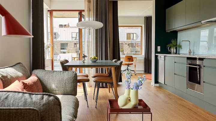 Fully-serviced 2-bedroom Apartment With Balcony - Copenhagen