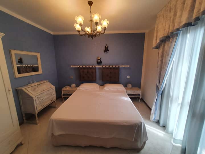 غرفة النوم 2