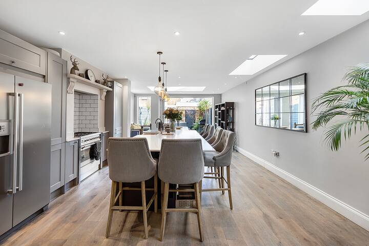 TheLondonTownhouse + AC There’s no place like home gallery image 5