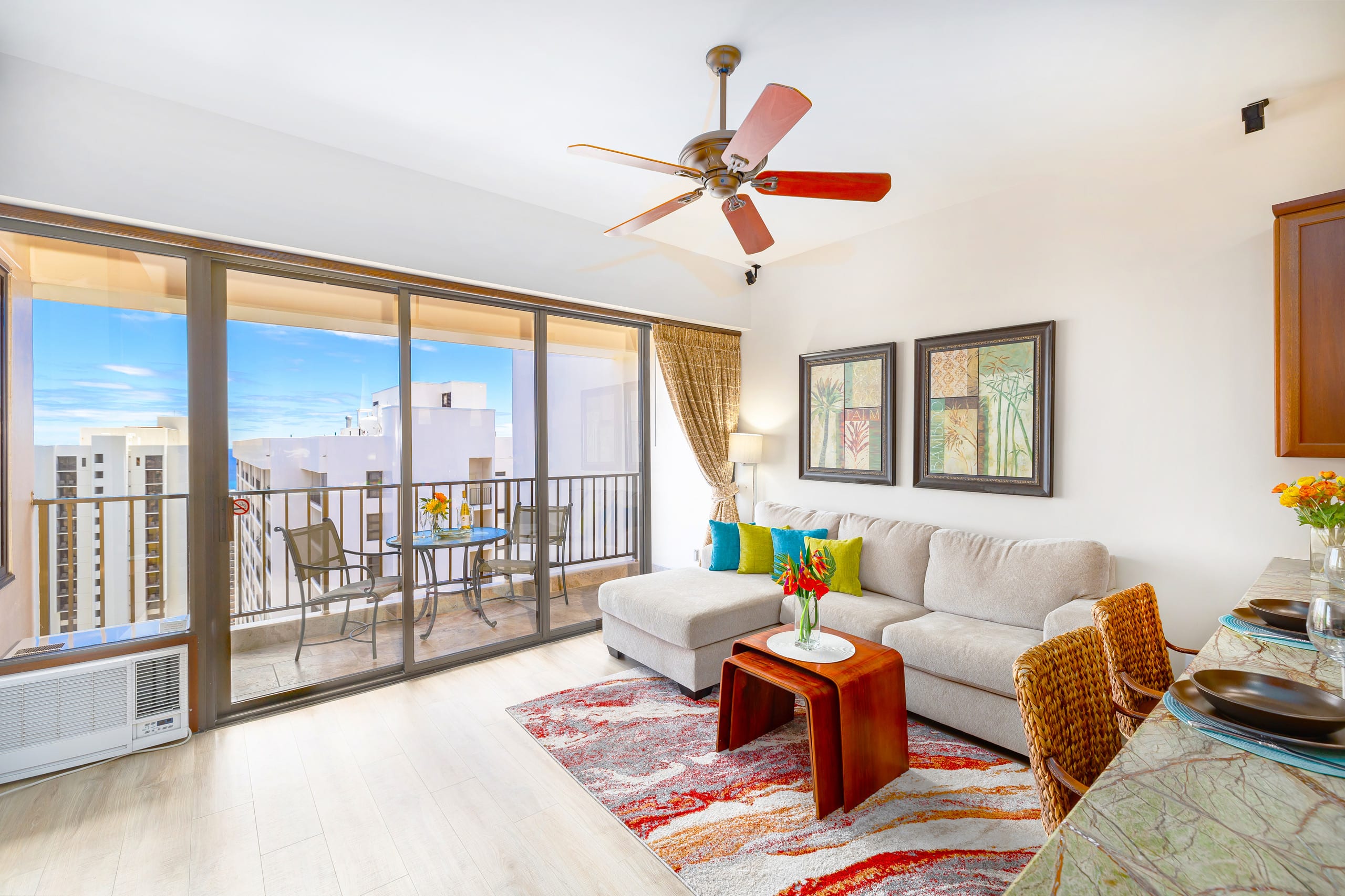 Condo in Honolulu · ★4.88 · 1 bedroom · 1 bed · 1 private bath - Image 3