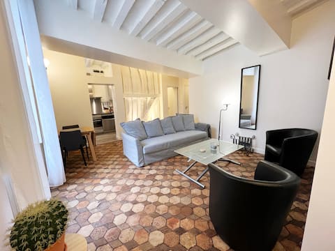 Annonce Airbnb populaire: Gare-Vasselot Apartment – Large T2 – Private à Rennes