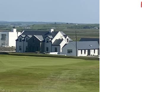 7 Bedroomed Luxury Golf Home