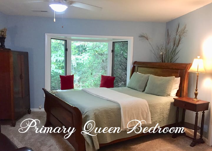 Chumba cha kulala cha Malkia wa Msingi