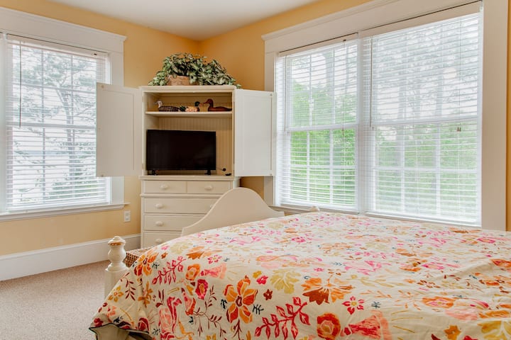 The 2nd Master Suite has the best view in the County!  Wide river and pool views. Bright and cozy
