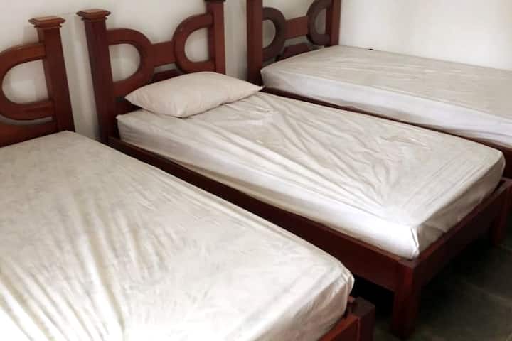 חדר שינה 2 בית תמיכה 