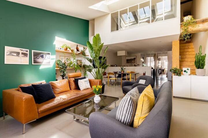 Duplex 120 sqm – View of the river – Presqu’île gallery image 3