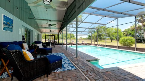 4 Bd (3 King)/4Ba 1.2acres htd salt pool private!