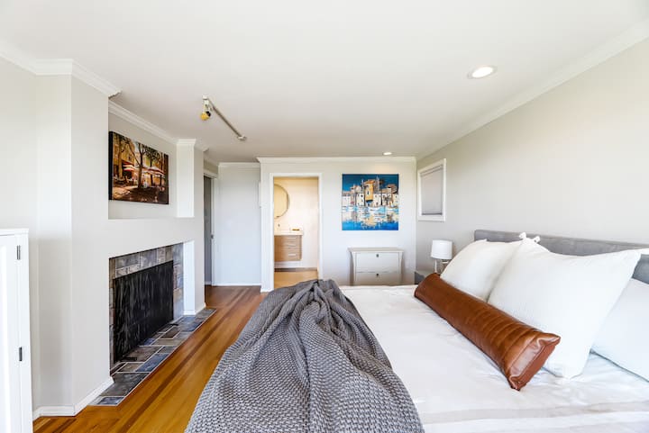 ห้องนอนใหญ่