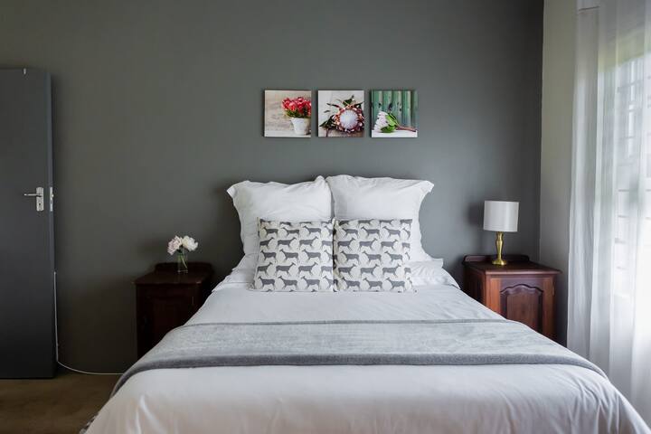 Second bedroom contains a double bed
An additional 3/4 bed can be added to accomodate up to 3 people
On-suite bathroom (shower)