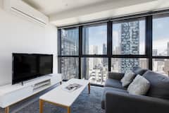 Modern+1+Bedroom+Apartment+Near+Melbourne+Central