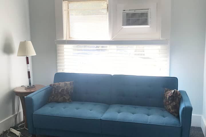 1 Bedroom House Part Of A Duplex In The Village - Lake George, NY