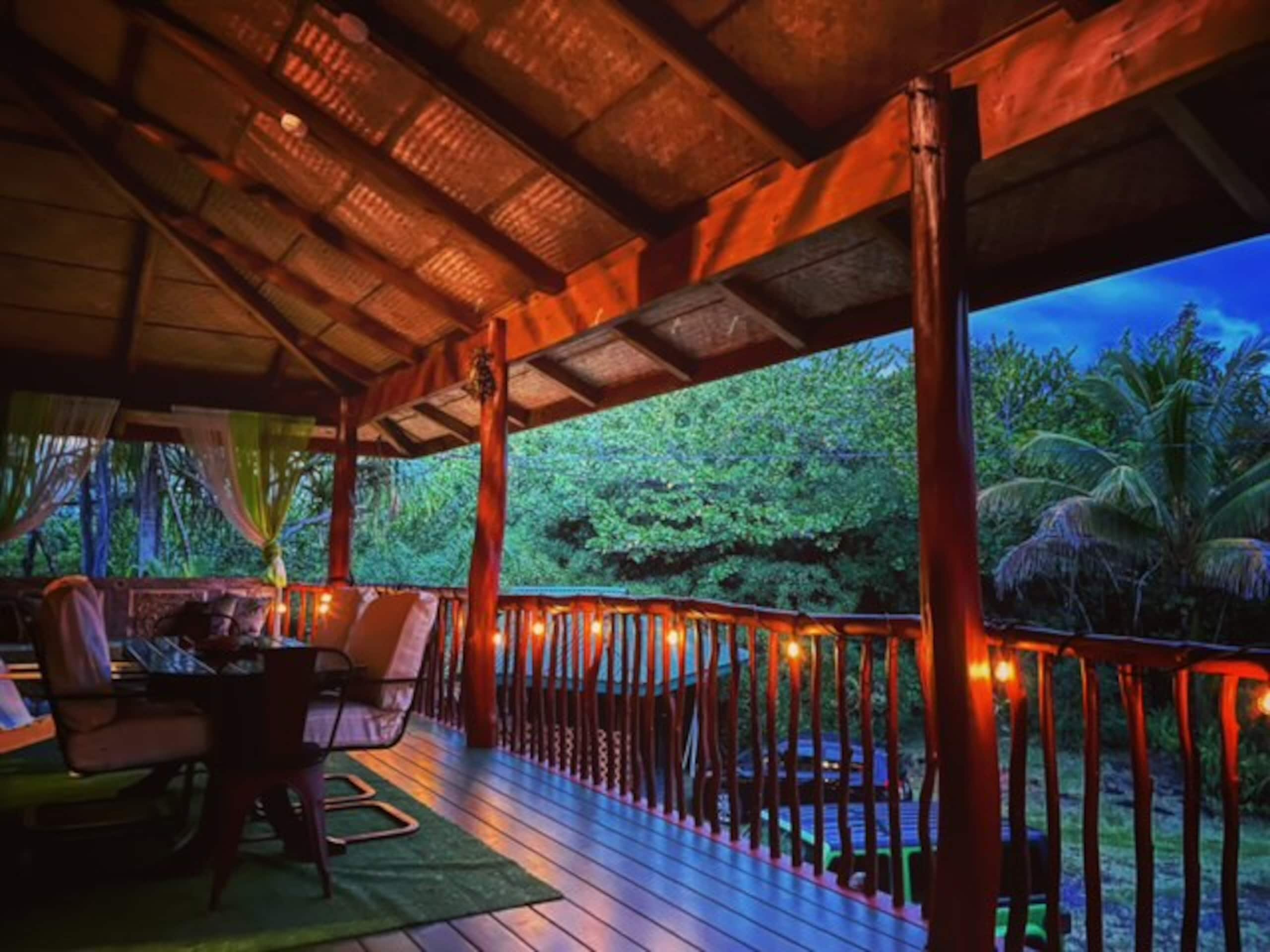 Cabin in Hawaiian Paradise Park · ★4.85 · 3 bedrooms · 4 beds · 1.5 private baths - Image 29