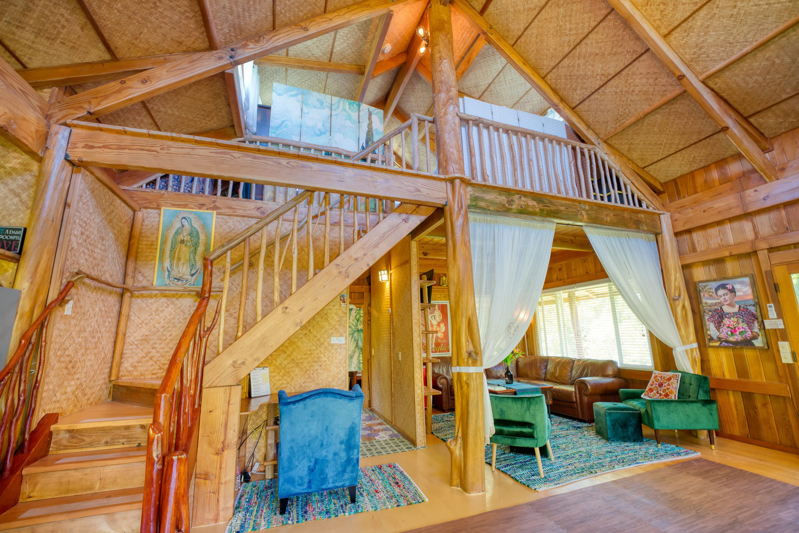 Cabin in Hawaiian Paradise Park · ★4.85 · 3 bedrooms · 4 beds · 1.5 private baths - Image 1