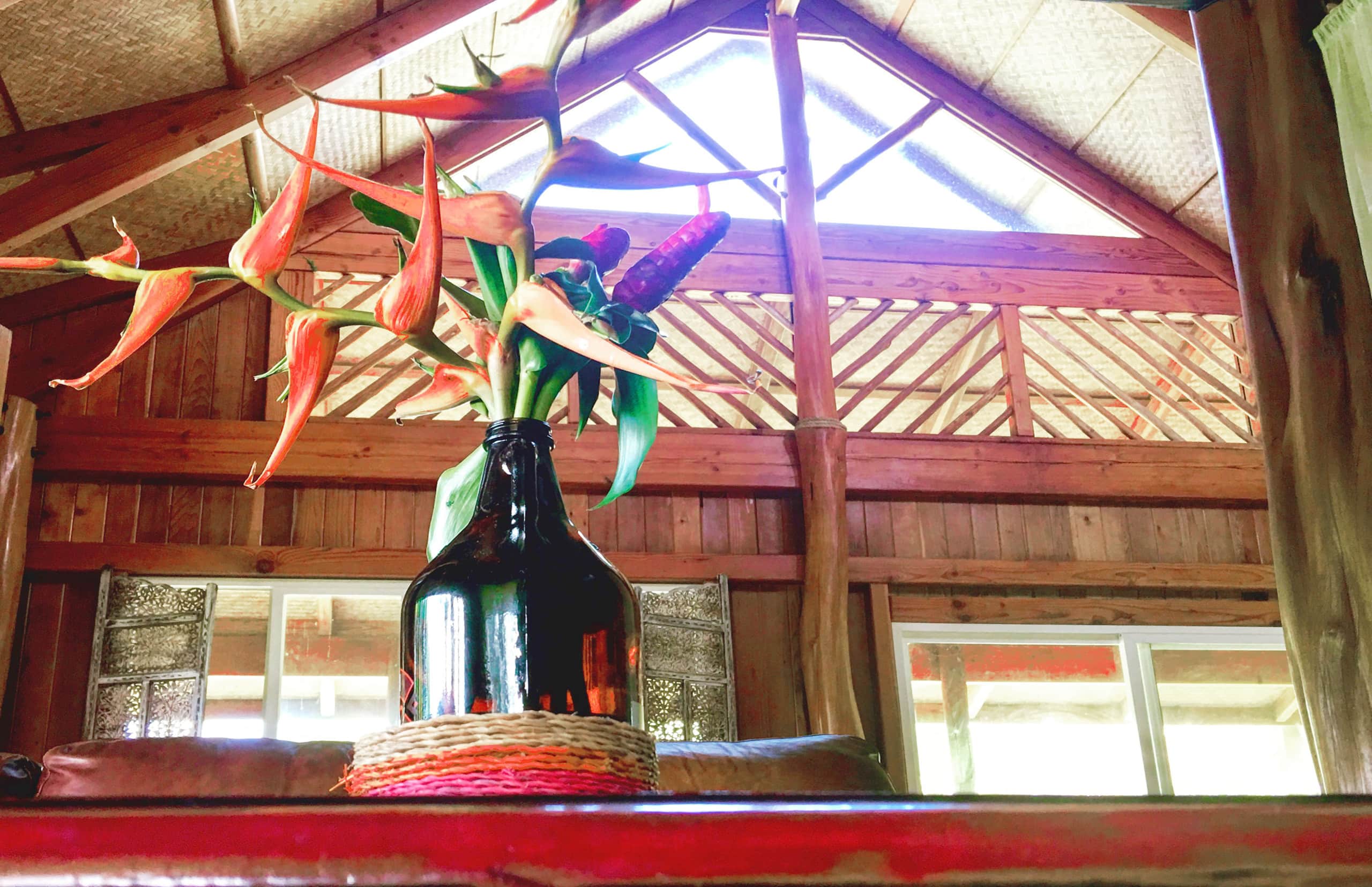 Cabin in Hawaiian Paradise Park · ★4.85 · 3 bedrooms · 4 beds · 1.5 private baths - Image 4