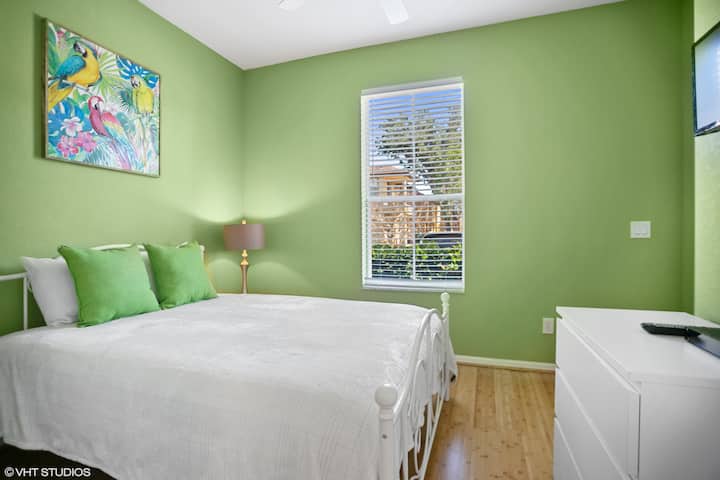 Dhomë gjumi në katin përdhe