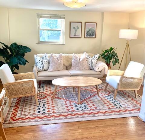 One Bedroom Apt in Historic, Downtown Milford