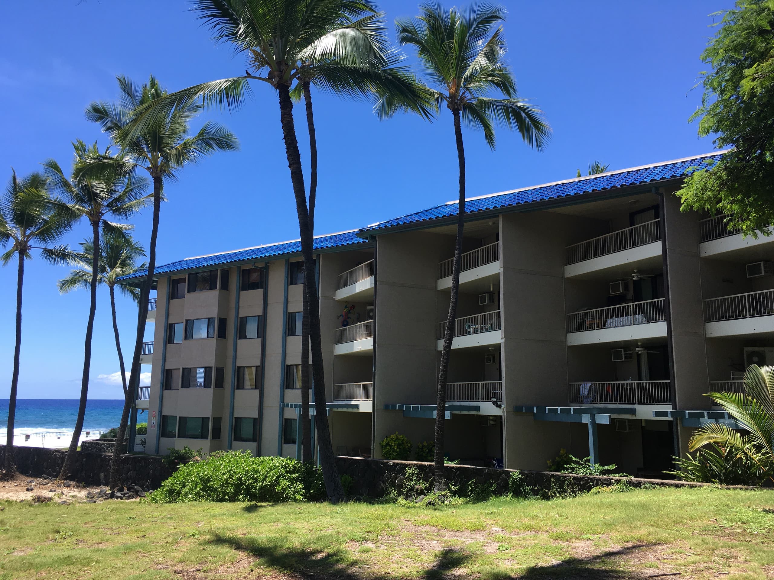 Condo in Kailua-Kona · ★4.88 · 1 bedroom · 1 bed · 1 bath - Image 23