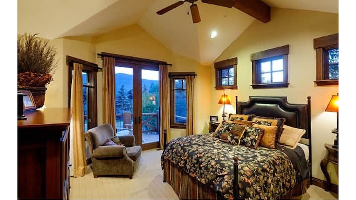 宽敞舒适的景观，公园城（ Park City ）最好的景观！