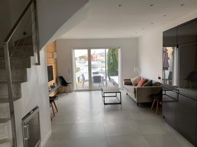 Hlavná izba s rozlohou 32 m ²