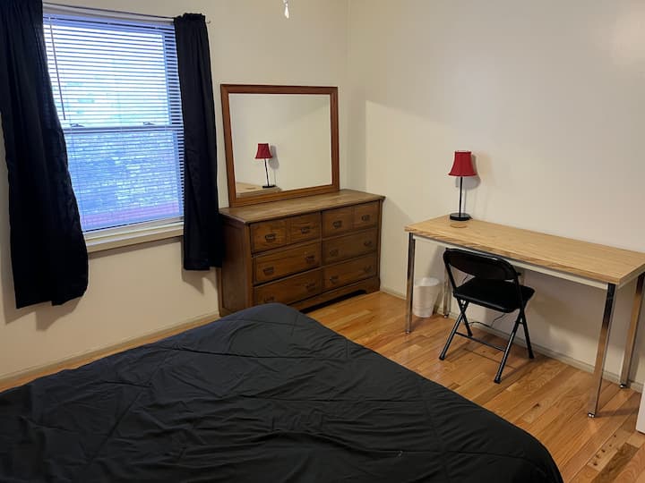 2 bedroom Downtown Cortland, NY getaway (Unit 2) Apartments for Rent