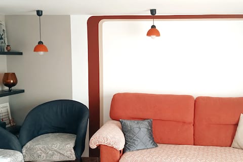 Anuncio de Airbnb popular: Home with its own style en Las Chapas