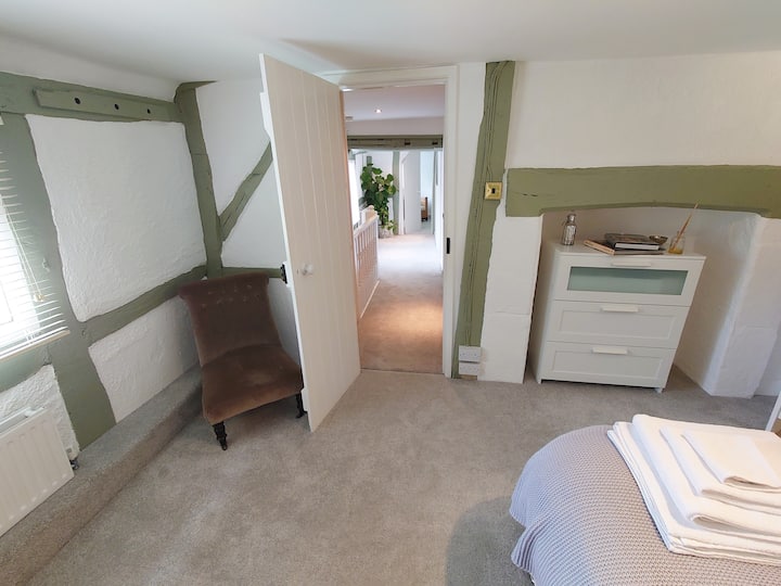 Schlafzimmer im mittleren Stock