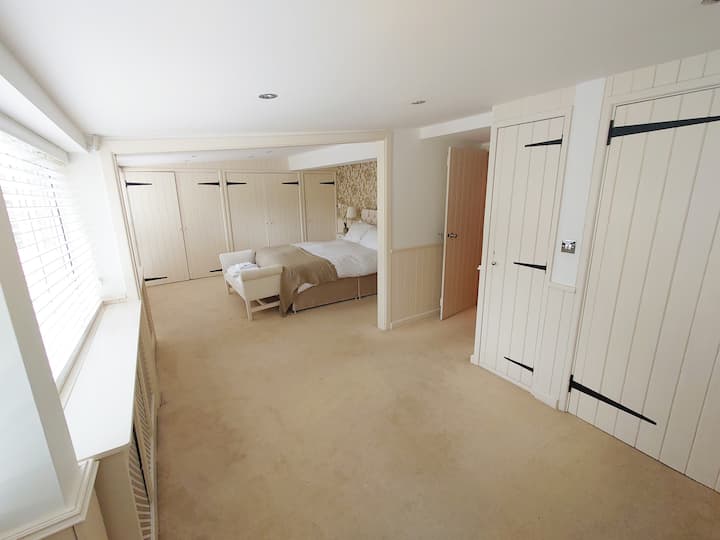 Erdgeschoss des Hauptschlafzimmers