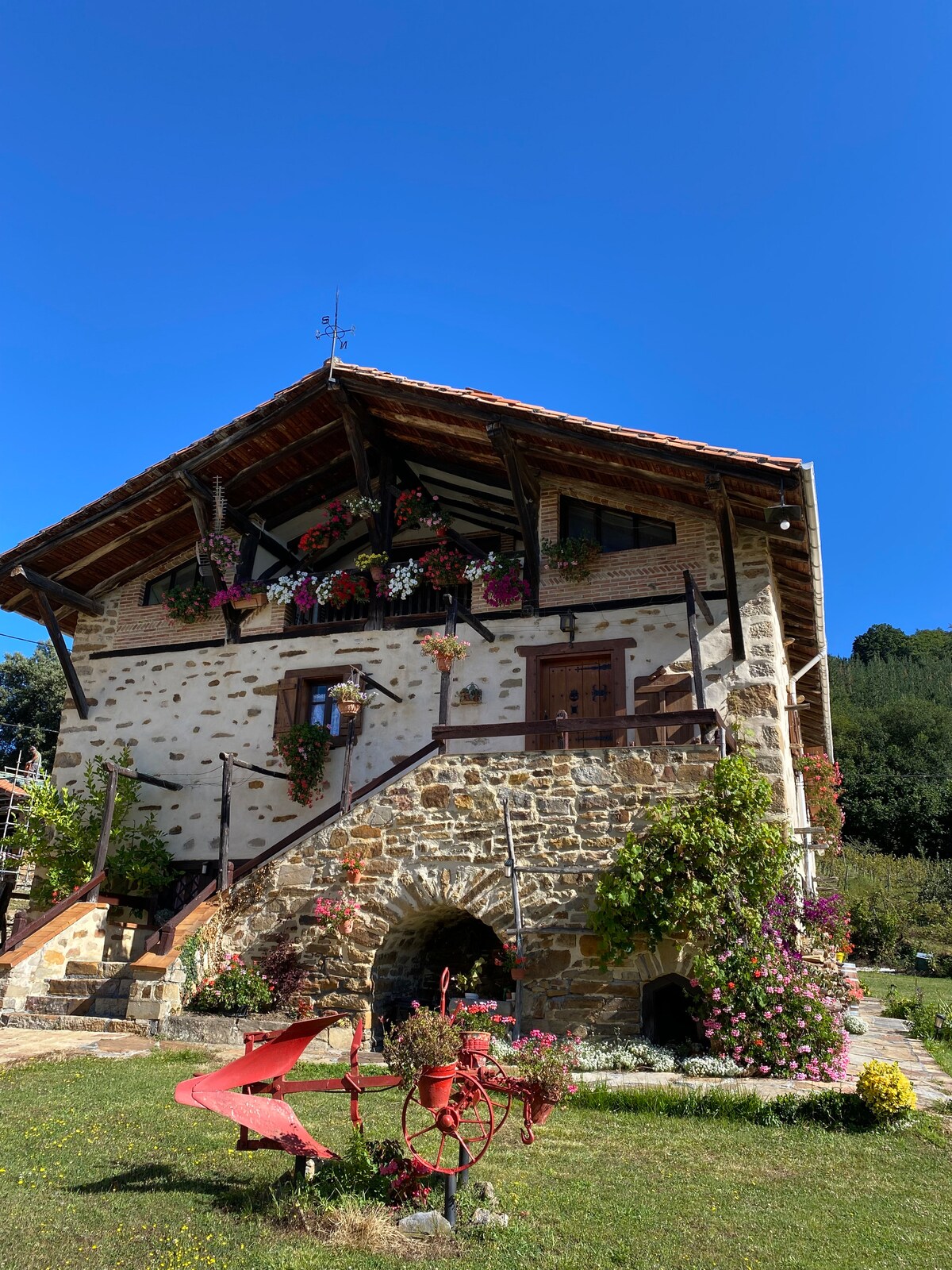 Casa Olivar — view 2